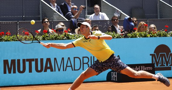 Hubert Hurkacz odpadł w ćwierćfinale turnieju ATP rangi Masters 1000 na kortach ziemnych w Madrycie. Polski tenisista przegrał z liderem światowego rankingu Serbem Novakiem Djokovicem 3:6, 4:6.