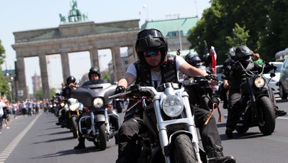 Gang motocyklowy Putina przyjechał do Berlina. Na 77. rocznicę kapitulacji Niemiec