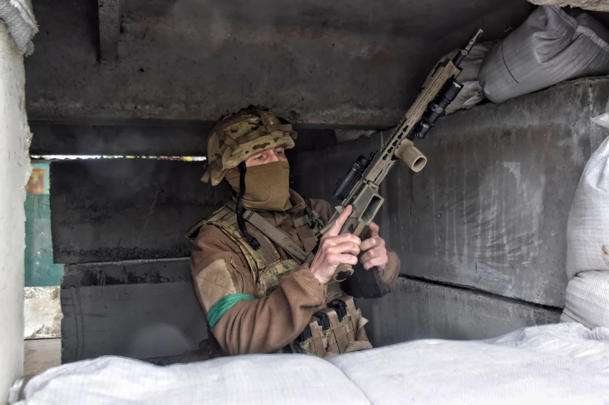 W nocy z soboty na niedzielę w dużej części Ukrainy ogłoszono alarm przeciwlotniczy. Syreny zawyły w Kijowie, a także w obwodach: donieckim, chmielnickim, czerkaskim, czernihowskim, kijowskim, żytomierskim, iwano-frankowskim, kirowogradzkim, winnickim, wołyńskim, czerniowieckim, zakarpackim, rówieńskim, lwowskim, tarnopolskim i odeskim.