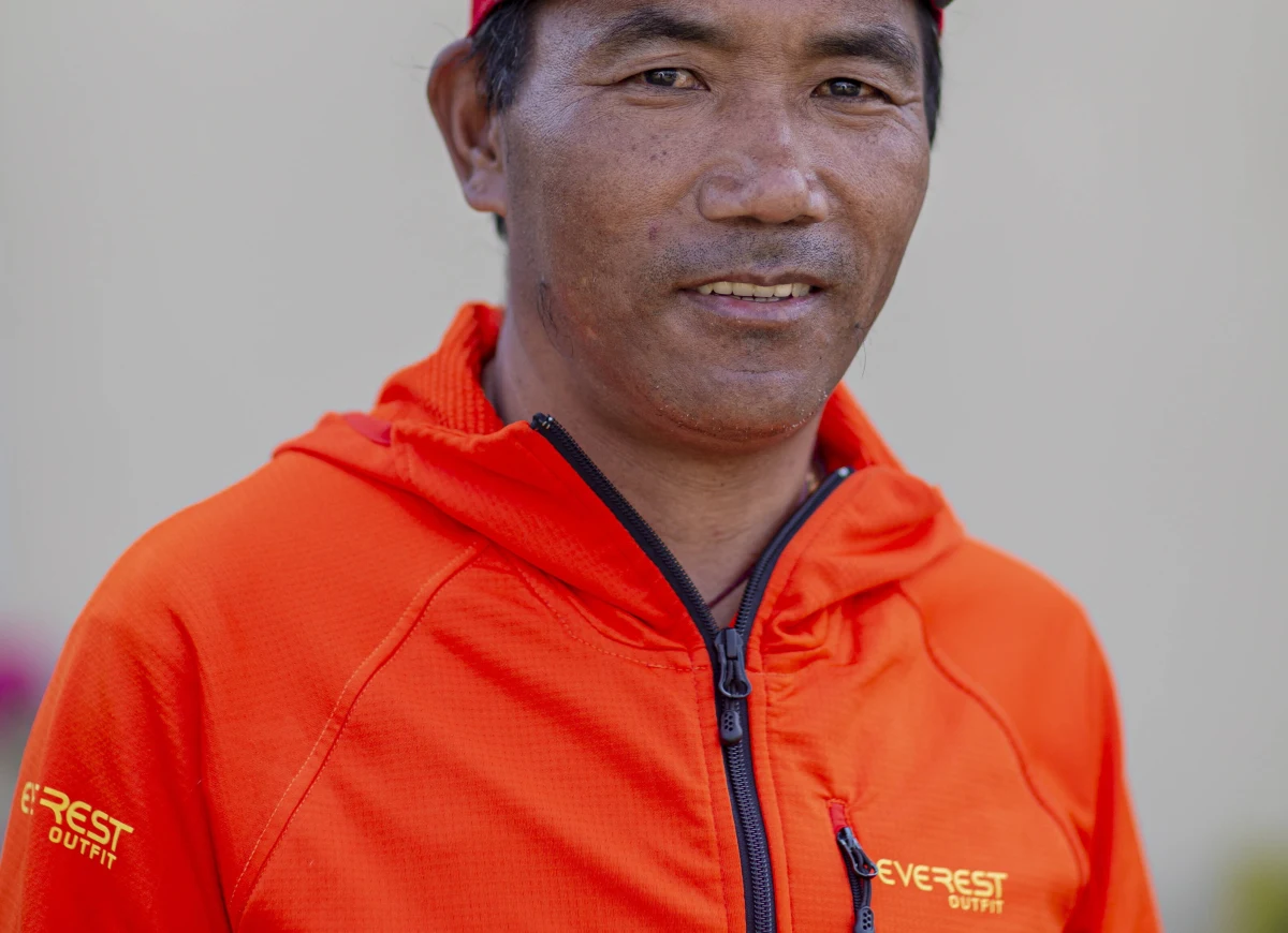 Kami Rita Sherpa po raz 26. zdobył Mount Everest (8848 m). Nepalczyk tym samym pobił własny rekord wejść na najwyższy szczyt Ziemi.