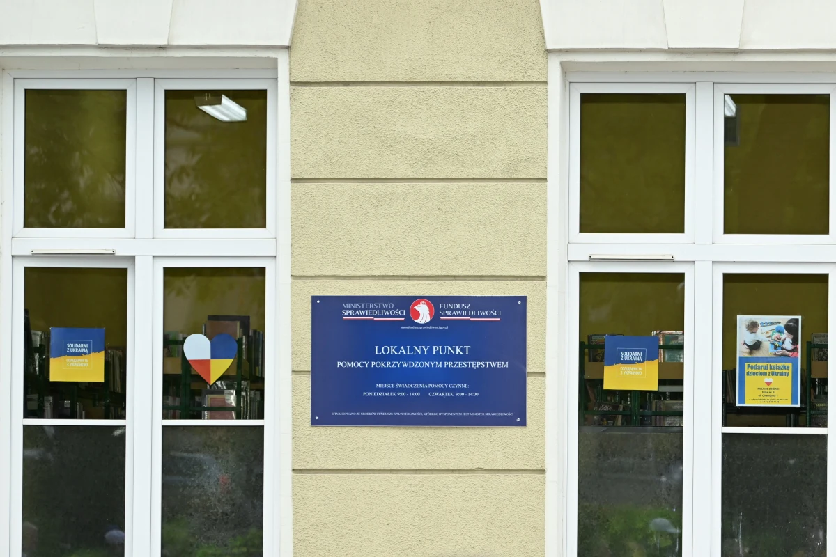 W Dębicy otwarty został Lokalny Punkt Pomocy Pokrzywdzonym Przestępstwem. To już 305. taki ośrodek, który działa w kraju - poinformował minister sprawiedliwości Zbigniew Ziobro.

