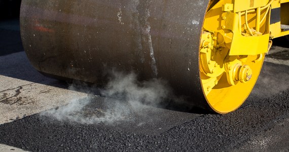 We wtorek w Łódzkiem będą prowadzone prace na dwóch wiaduktach autostrady A1 oraz na jezdni w kierunku Poznania autostrady A2. Oznacza to utrudnienia w ruchu - poinformowała Generalna Dyrekcja Dróg Krajowych i Autostrad w Łodzi.