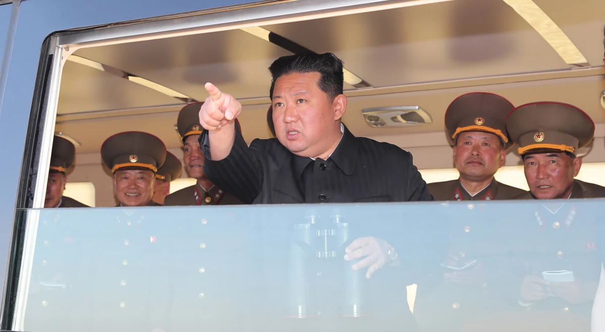 Stany Zjednoczone wezwały do zorganizowania nadzwyczajnego posiedzenia Rady Bezpieczeństwa ONZ, które miałoby być poświęcone testom rakietowym Korei Północnej - poinformowała AFP, powołując się na źródła dyplomatyczne. 