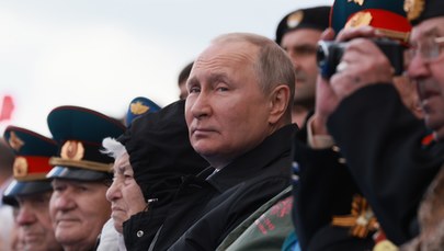 "Żałosny paranoidalny dyktator". Dziennikarze rosyjskiego portalu o Putinie 