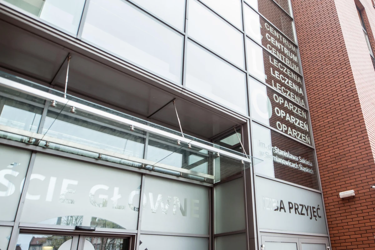 Kolejni górnicy ranni po wybuchu metanu w kopalni Pniówek mają dziś opuścić Centrum Leczenia Oparzeń w Siemianowicach. Spośród siedmiu obecnych tam osób, we wtorek mają zostać wypisany kolejne dwie. W placówce pozostają najciężej ranni górnicy.