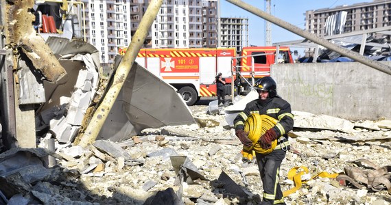 Reżim na Kremlu zamierza zniszczyć naród ukraiński, a takie działania są ludobójstwem, zaś Rosja jest państwem, które wspiera i stosuje terroryzm – stwierdza się w rezolucji, którą Sejm Litwy przyjął jednogłośnie we wtorek.