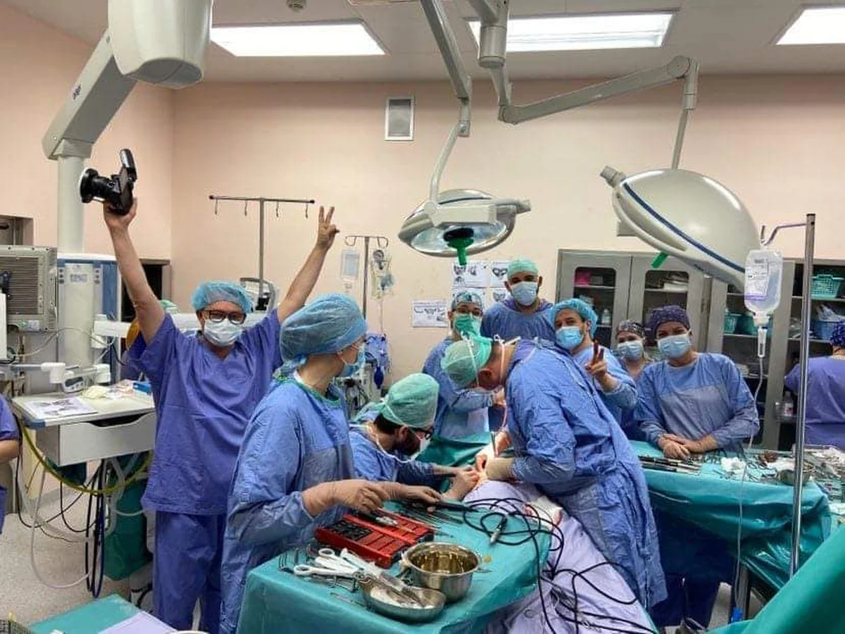 Aż 30 niezwykle skomplikowanych, wysokospecjalistycznych, ratujących nie tylko zdrowie, ale i życie operacji zaplanowali na ten tydzień specjaliści z Kliniki Chirurgii Głowy i Szyi Dzieci i Młodzieży szpitala dziecięcego w Olsztynie. Wszystkie operacje przeprowadzone będą w zakresie chirurgii szczękowo-twarzowej.