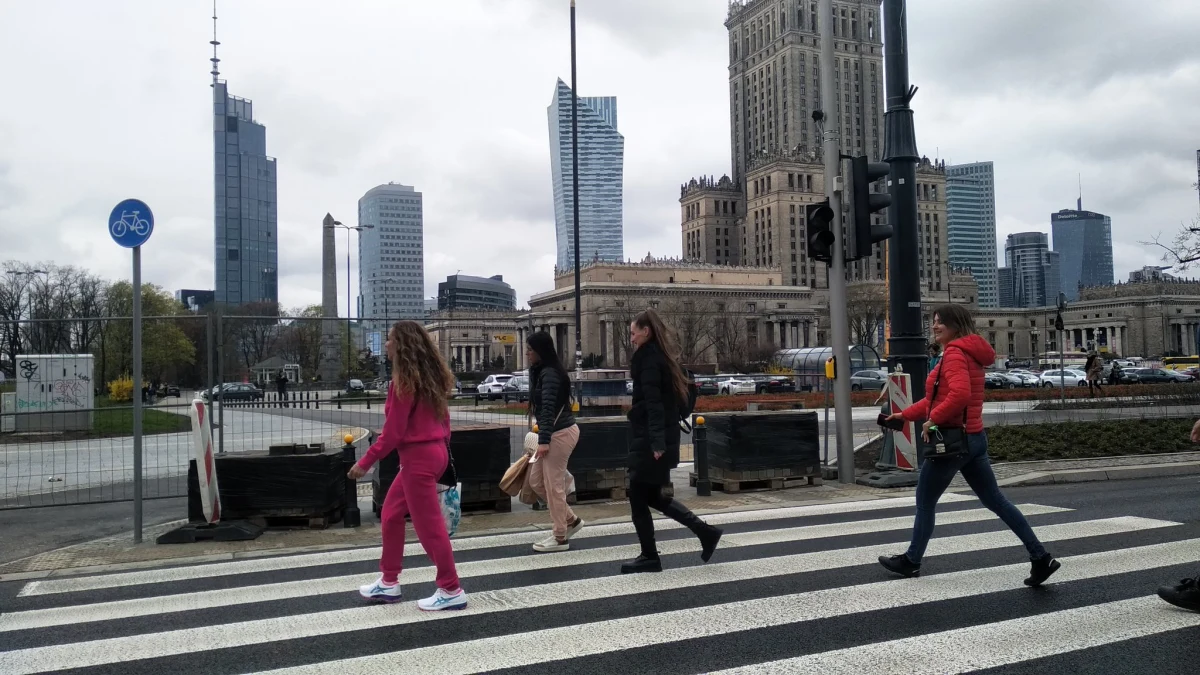 Rondo Dmowskiego w Warszawie zostanie oficjalnie otwarte już w najbliższy piątek. Poinformował o tym podczas spotkania z dziennikarzami prezydent Rafał Trzaskowski.