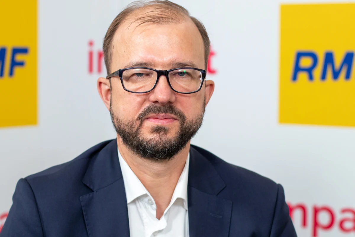 Jak bardzo innowacyjne są polskie firmy? Czy polscy naukowcy pracują nad uniezależnieniem się Polski od energii z Rosji? Jakie są największe naukowe wyzwania na horyzoncie? Między innymi o to na kongresie Impact’22 pytaliśmy Piotra Dardzińskiego, prezesa Sieci Badawczej Łukasiewicz, która skupia 26 instytutów badawczych.  