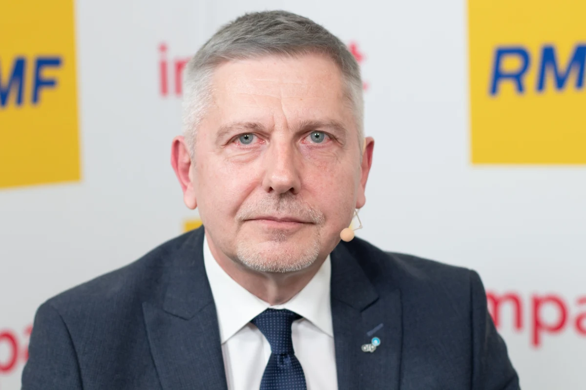 "W swoim portfelu mamy spółki, które budują satelity, a te za chwilę będą latać na orbitę" - mówi RMF FM Wojciech Miedziński, prezes zarządu ARP Leasing. W co warto teraz inwestować i jakie projekty wspierać? Jak wygląda rynek odnawialnych źródeł energii w Polsce? Jak się ma w naszym kraju elektromobilność? Czy nauczeni doświadczeniem związanym z pandemią i trwającą wojną w Ukrainie jesteśmy w stanie budować łańcuchy dostaw odporne na kryzysy? To niektóre z pytań, jakie padły w naszej rozmowie podczas kongresu Impact'22 w Poznaniu.