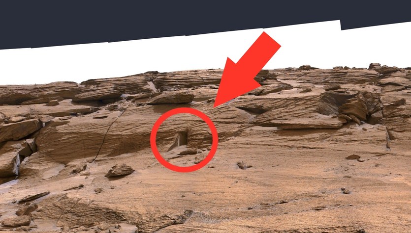 Imaginea de pe Marte arată intrarea într-un tunel secret?