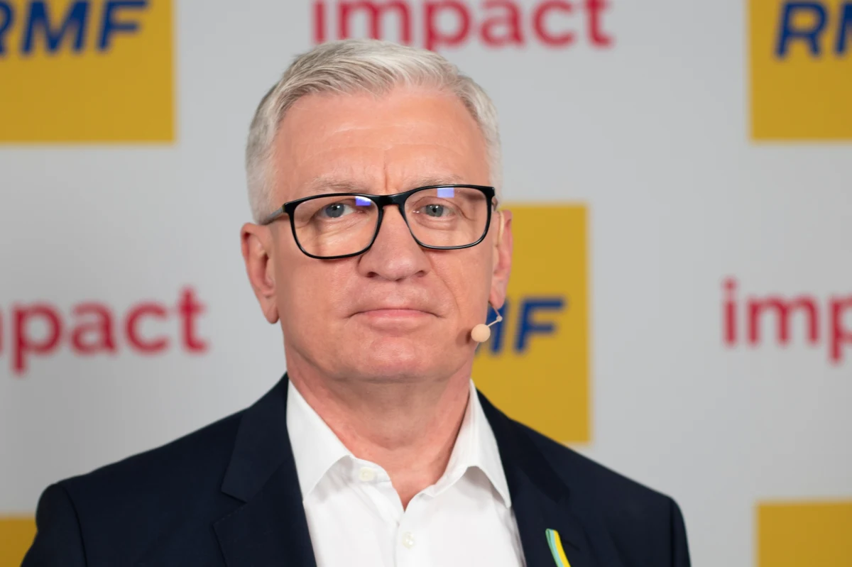 Wojna w Ukrainie wpłynie na ceny żywności. Dzisiaj jeszcze jedziemy na rezerwach po poprzednich żniwach, ale następne żniwa będą się odbijały na cenach w sklepach jeszcze mocniej – ostrzega Jacek Jaśkowiak. Prezydent Poznania był gościem studia RMF FM podczas kongresu Impact.