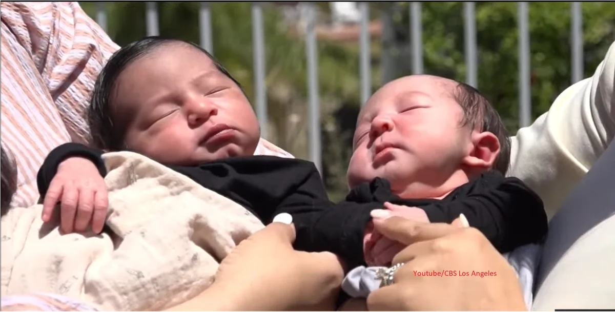 Pochodzące z Kalifornii bliźniaczki - Jill Justiniani i Erin Cheplak – w tym samym czasie zaszły w ciążę. Jakby podobieństw było za mało, siostry urodziły swoich synów tego samego dnia, a chłopcy mieli identyczne wymiary.