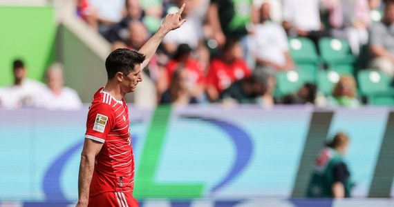 Robert Lewandowski na antenie Viaplay oficjalnie potwierdził, że nie przedłuży kontraktu z Bayernem Monachium. Jego umowa wygasa latem 2023 roku. Dodał, że być może mecz przeciwko VfL Wolfsburg był jego ostatnim, pożegnalnym występem w klubie z Bawarii.