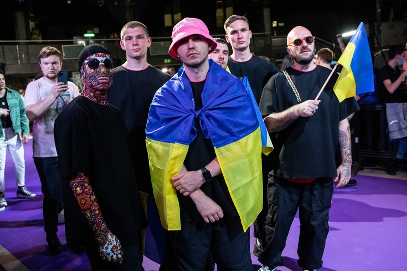 Ukraińska grupa Kalush Orchestra zdeklasowała rywali, dzięki wsparciu telewidzów zdecydowanie wygrywając Eurowizję w Turynie. O czym jest piosenka "Stefania"