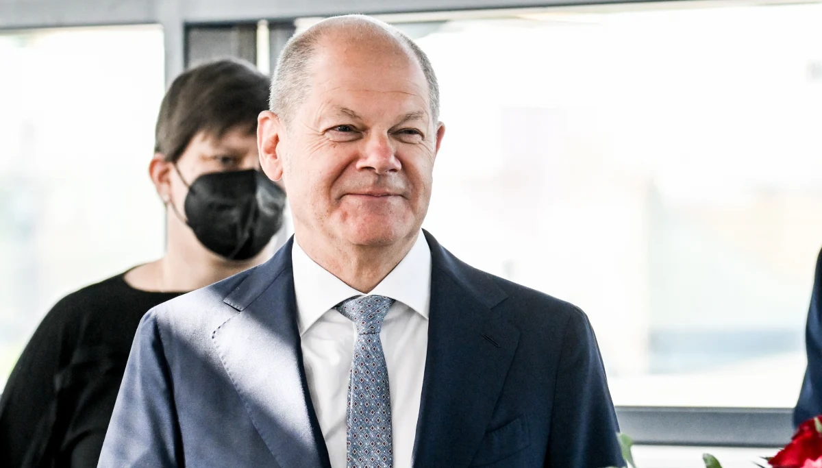 ​Niemcy zrezygnują z importu rosyjskiej ropy do końca roku, nawet jeśli Unia Europejska nie dojdzie do porozumienia w sprawie embarga - poinformował Bloomberg, powołując się na źródła w niemieckim rządzie.