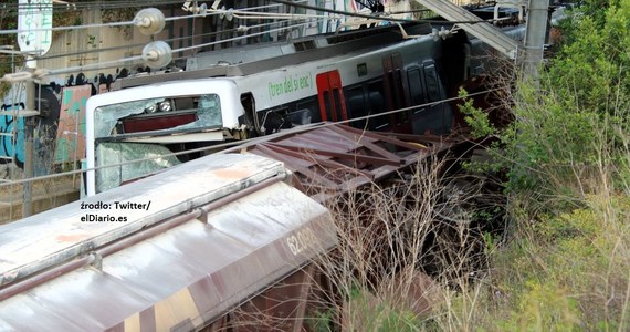 Katastrofa pociągów w gminie Sant Boi de Llobregat, w prowincji Barcelona, na północnym wschodzie Hiszpanii. Co najmniej jedna osoba zginęła, a 85 pasażerów odniosło obrażenia. 