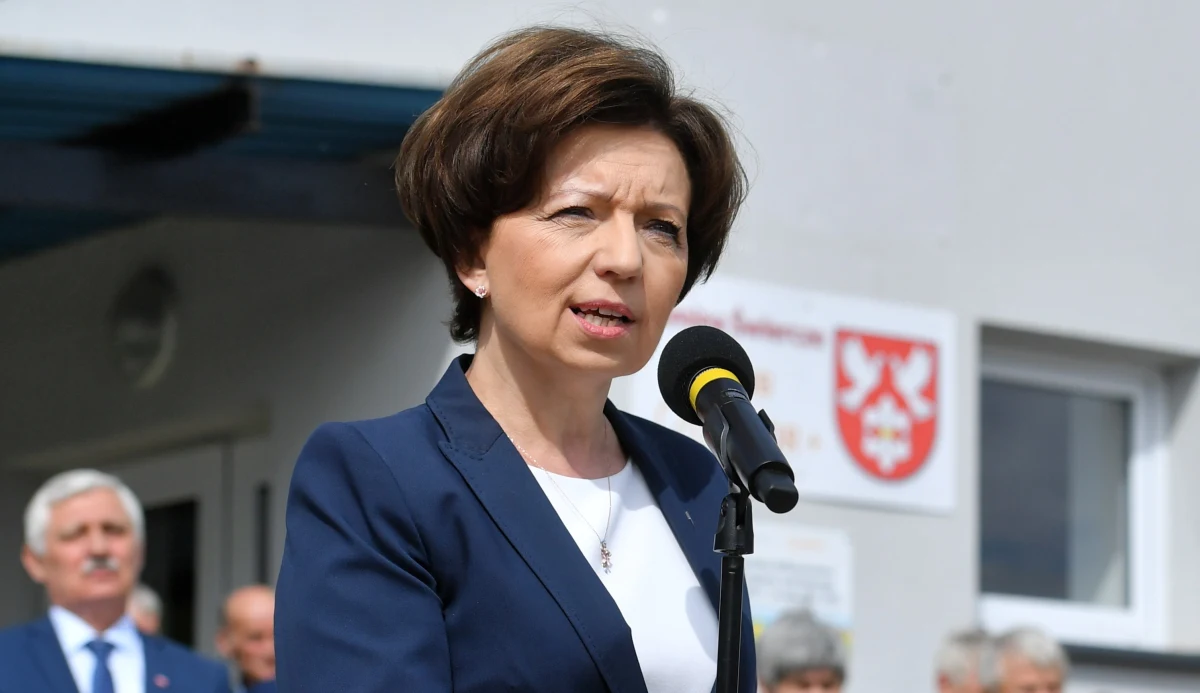 Wypłata również w tym roku czternastej emerytury to nasza odpowiedź na inflację. Chcemy w większym stopniu zabezpieczyć sytuację finansową seniorów - powiedziała PAP minister rodziny i polityki społecznej Marlena Maląg. Wypłaty "czternastek" zaplanowano na sierpień. 