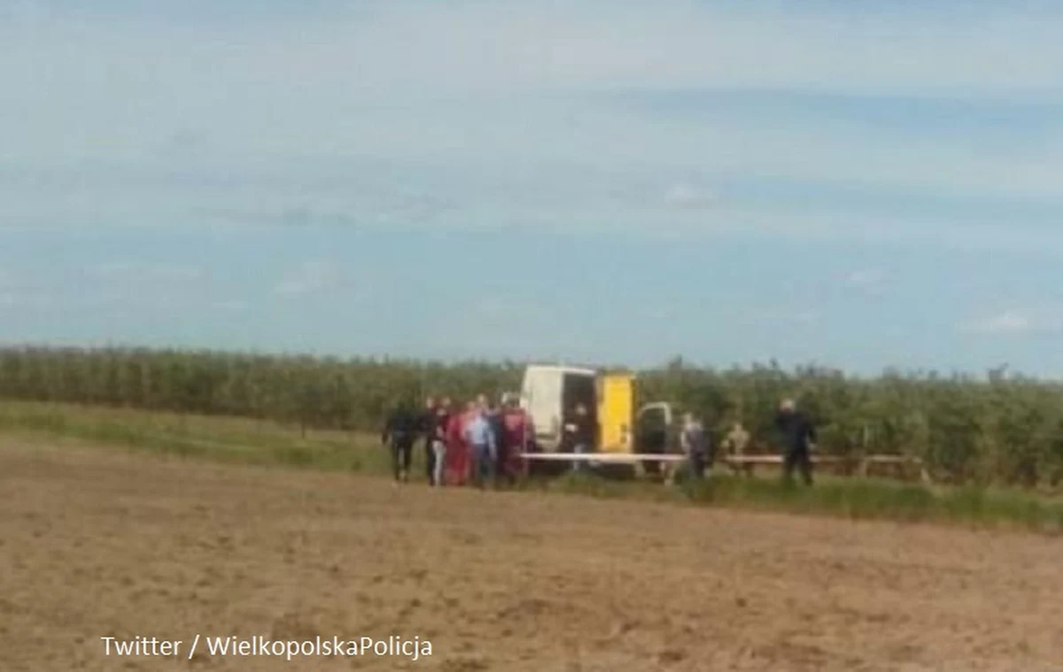 Strzelanina w miejscowości Gorzewo (gmina Ryczywół, powiat obornicki) w Wielkopolsce. Rannych zostało dwóch policjantów. Nie żyje napastnik - był nim 53-letni mieszkaniec powiatu czarnkowsko-trzcianeckiego, w przeszłości wielokrotnie notowany przez policję.