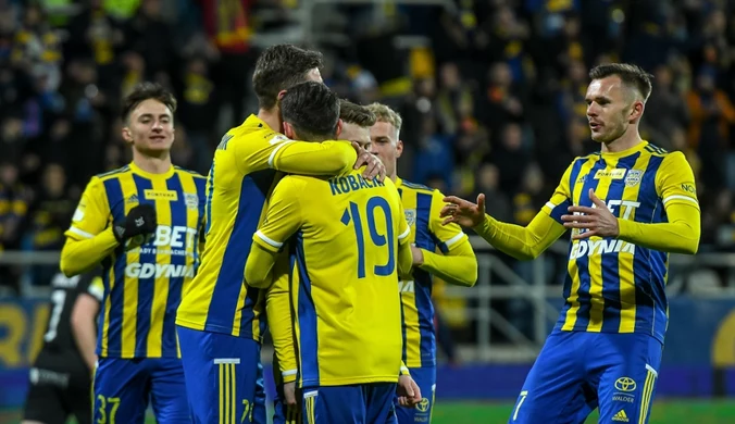 Arka - Sandecja. O której dzisiaj? Gdzie oglądać? Transmisja tv i stream online