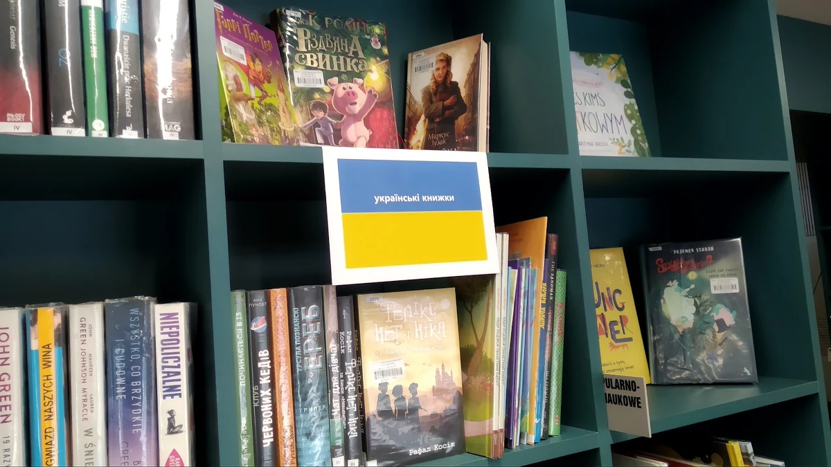 Na warszawskim Śródmieściu można wypożyczyć książki w języku ukraińskim. Organizatorem akcji jest Mediateka MDM przy ul. Marszałkowskiej, a jej adresatami są przebywający w stolicy Ukraińcy.