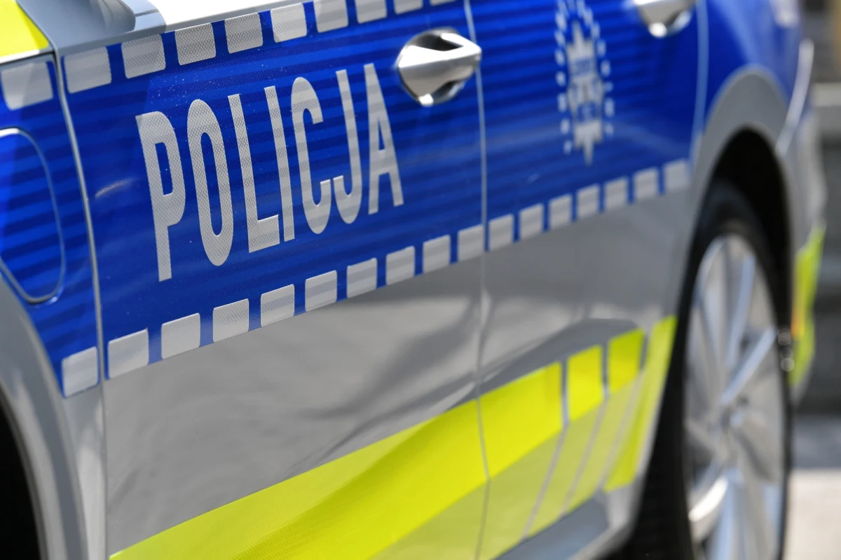 51-letni pedofil z miejscowości Gostyń na Śląsku został zatrzymany przez policję. Wysyłał wulgarne treści 11-latce. Trafił do tymczasowego aresztu.