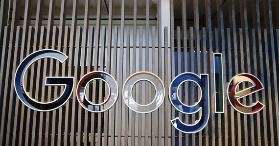 Rzecznik amerykańskiego koncernu Google poinformował w środę, że konto bankowe rosyjskiego oddziału firmy zostało zajęte, co oznacza, że Google nie jest w stanie prowadzić działalności w Rosji i składa deklarację o niewypłacalności.