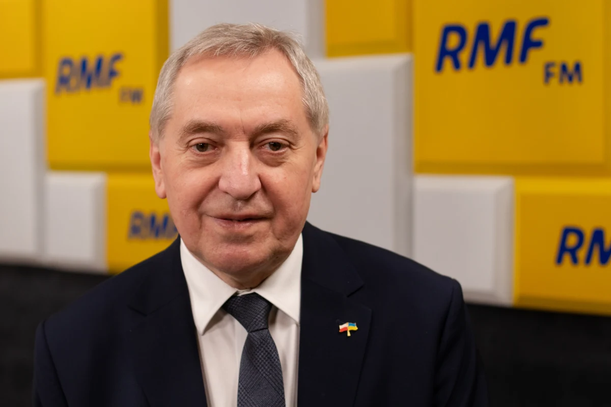 Urzędowe ceny to jest wykluczona opcja. Nie da się tego zrobić. Jeśli by koszty przekraczały tę cenę, to nikt by nie chciał tego produkować, więc to by trzeba dopłacać - mówił w rozmowie "7 pytań o 07:07" w Radiu RMF24 wicepremier i minister rolnictwa Henryk Kowalczyk. Pytany o sprawę transportu ukraińskich zbóż, powiedział, że Polska planuje otworzyć kolejne przejścia graniczne. "Już od wielu dni pracują służby fitosanitarne, weterynaryjne, 24 godziny na dobę, przez cały czas, żeby tutaj nie było żadnych zatorów, jeśli chodzi o kontrole graniczne" - podkreślał.