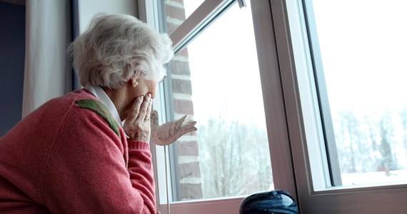 Osoby dorabiające do wcześniejszej emerytury lub renty mogą zarobić o 168 zł więcej, nie obawiając się, że Zakład Ubezpieczeń Społecznych zmniejszy lub zawiesi wypłatę świadczenia - donosi "Fakt".