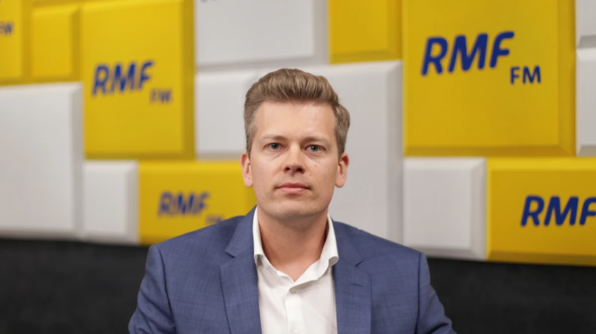 "Nic nie wskazuje na to, żeby ceny materiałów budowlanych miały tanieć, nic też nie wskazuje, żeby miały dalej drożeć w tak dynamicznym tempie. Ceny materiałów mogą ustabilizować się na bardzo wysokich poziomach" - mówił w Rozmowie w południe w RMF FM Damian Kaźmierczak, główny ekonomista Polskiego Związku Pracodawców Budownictwa. "Dynamika wynagrodzeń w budownictwie jest rekordowa, to już jest 16 proc. rok do roku" - powiedział gość Krzysztofa Berendy.