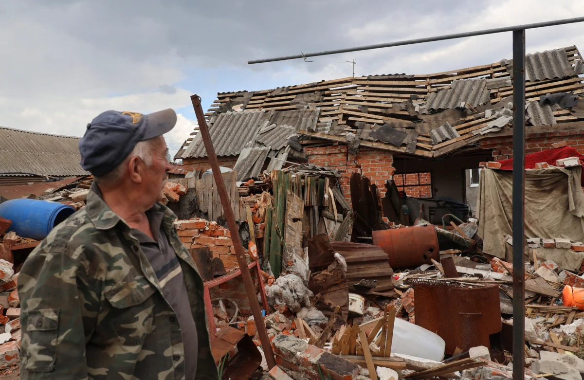 Amerykański Senat przyjął zdecydowaną większością głosów ustawę o nowym pakiecie pomocy dla Ukrainy o wartości 39,8 mld dolarów. Środki zostaną przeznaczone m.in. na uzbrojenie, pomoc dla uchodźców i pomoc gospodarczą. Aby ustawa weszła w życie, musi ją jeszcze podpisać prezydent Joe Biden.