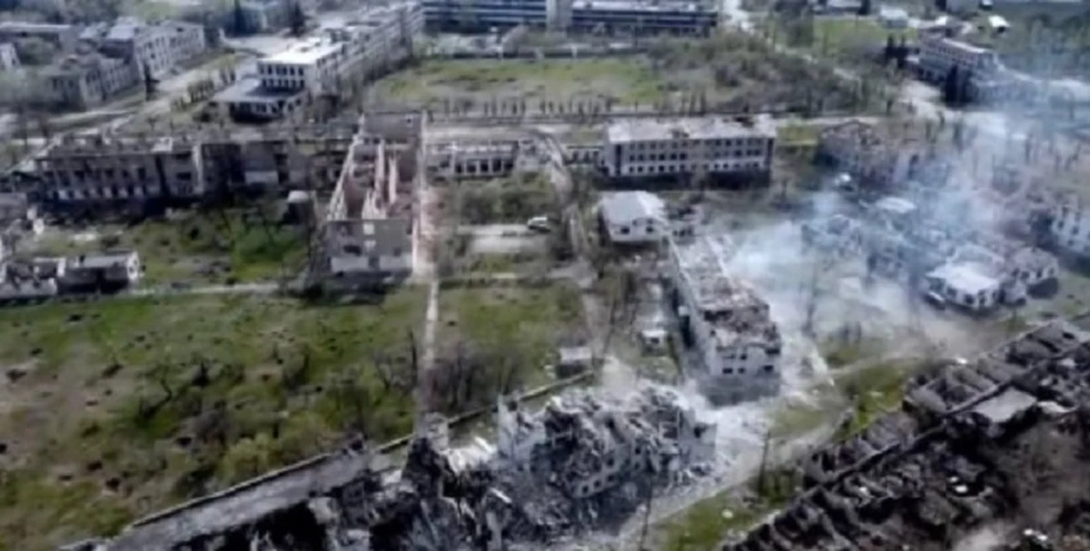 Wojna w Ukrainie trwa już blisko trzy miesiące. Miasto Rubiżne w obwodzie ługańskim na wschodzie Ukrainy podzieliło los Mariupola i zostało doszczętnie zniszczone przez rosyjskie wojska - poinformował szef regionalnych władz Serhij Hajdaj.