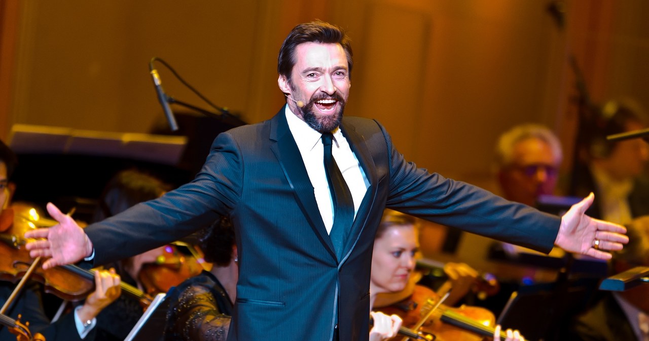 Od lutego tego roku Hugh Jackman występuje w głównej roli w musicalu "The Music Man", wystawianym przez broadwayowski Winter Garden Theatre. Niedawno pojawiła się plotka, że aktor straci miejsce w obsadzie spektaklu, a zastąpi go Justin Timberlake. Teraz głos w tej sprawie zabrał sam zainteresowany. Jackman zaprzeczył, by miał zamiar pożegnać się z przedstawieniem.