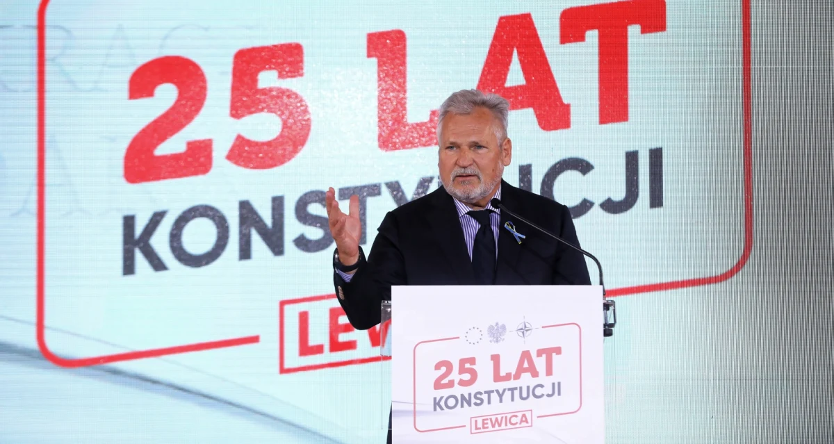 Rada Krajowa Nowej Lewicy w uchwale przyjętej z okazji 25-lecia referendum konstytucyjnego odrzuciła możliwość zmiany ustawy zasadniczej z tymi, którzy ją łamali i wyraziła gotowość współpracy z siłami szanującymi konstytucję. Konstytucja musi być przestrzegana od A do Z - mówili liderzy ugrupowania.
