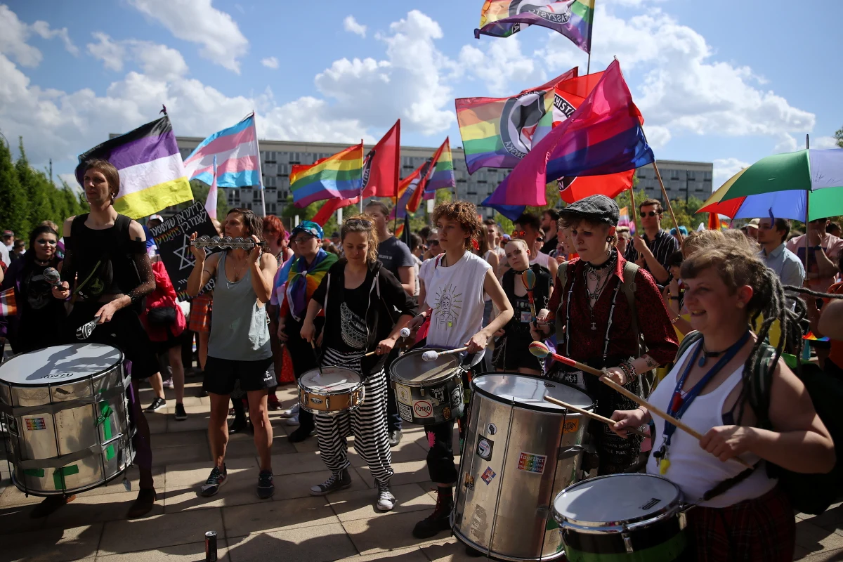 Marsz Równości w Krakowie po raz drugi odbył się pod patronatem prezydenta miasta Jacka Majchrowskiego. Wydarzenie rozpoczęło się koło Muzeum Narodowego, jego uczestnicy przeszli ulicami Piłsudskiego, Straszewskiego, Podwale, Szewską, do Rynku Głównego i z powrotem w kierunku Muzeum. W marszu wzięło udział ok. 9 tys. osób.