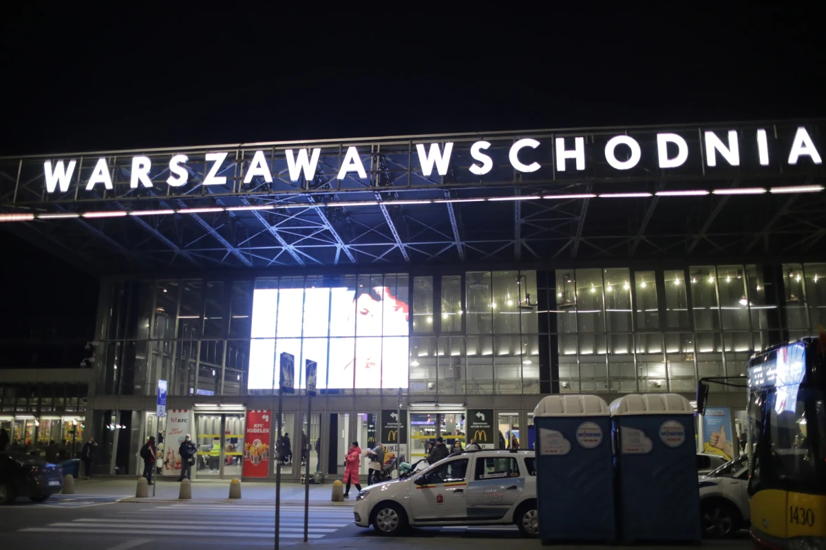 Miasto sfinansuje projekt tunelu pod Dworcem Wschodnim a PKP PLK włączą ten projekt w dokumentację przebudowy stacji Warszawa Wschodnia. Jak poinformował Urząd Miasta Warszawy podpisano porozumienie w tej sprawie.

