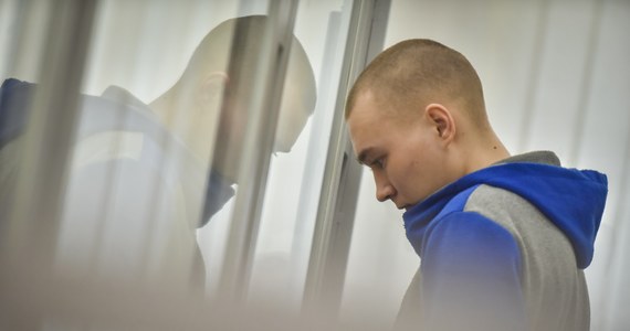 21-letni rosyjski sierżant Wadim Szyszymarin został skazany na dożywocie za zabicie cywila. To pierwszy taki wyrok wydany od początku rosyjskiej agresji na Ukrainę.