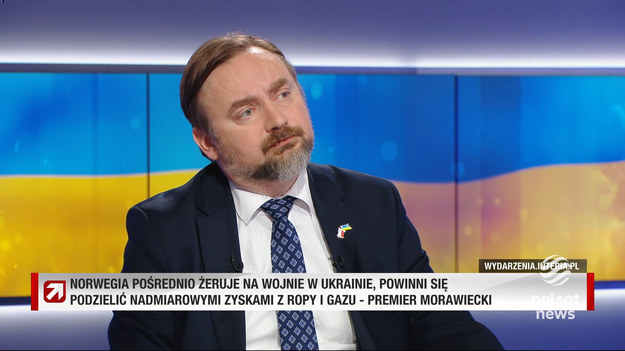 Prezydencki minister odniósł się także do słów premiera Mateusza Morawieckiego, które padły podczas sesji pytań i odpowiedzi z uczestnikami Ogólnopolskiego Kongresu Dialogu Młodzieżowego.Szef rządu zwracał m.in. uwagę, że alternatywa dla polskiego górnictwa, czyli np. import gazu z Norwegii, jest niezwykle kosztowny, a kraj ten czerpie nadmierne zyski, wręcz "żeruje" na sytuacji "po wywołanej przez Putina wojnie". - Oni powinni się tym błyskawicznie podzielić - ocenił.- Pan premier Morawiecki opisał pewną sytuację, spotkało się to z krytyką w Polsce, ale - co może niektórych zaskakiwać - spotkało się to z pewnym zrozumieniem w samej Norwegii. Wielu z jej publicystów uznało, że sprawa wymaga pewnego zastanowienia się - powiedział Szrot.Polityk dodał, że nie traktowałby słów premiera jako "wrogi atak na zaprzyjaźniony kraj". - Norwegia jest dla nas bardzo ważnym partnerem, a intencją pana premiera z pewnością nie było, żeby kogokolwiek obrazić, czy zarzucać mu jakiś brak etyki - dodał w rozmowie z Bogdanem Rymanowskim.Fragment programu "Gość Wydarzeń", emitowanego na antenie Polsat News.