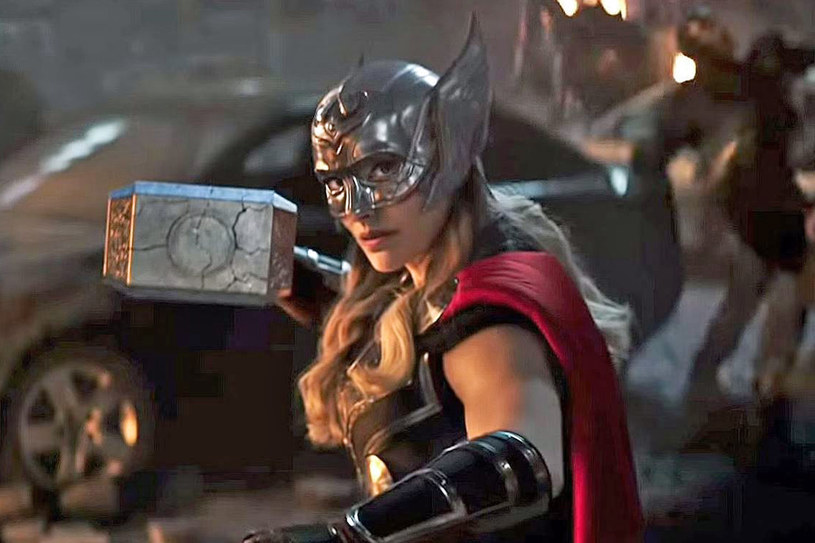 Fani produkcji Marvela z wytęsknieniem oczekują na kolejną filmową odsłonę opowieści o Thorze. Pojawił się właśnie nowy zwiastun filmu "Thor: Miłośc i grom".
