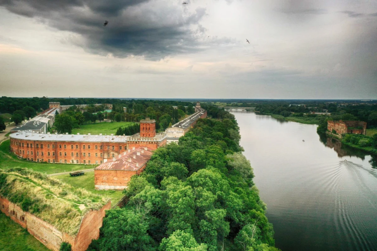 Mazowiecki Wojewódzki Konserwator Zabytków wpisał do rejestru zabytków nieruchomych województwa mazowieckiego budynek Prochowni nr 197, wzniesiony w I poł. XIX w., położony przy ul. gen. Bema 200 C w Nowym Dworze Mazowieckim - przekazał mazowiecki konserwator prof. Jakub Lewicki.