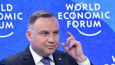 Prezydent w Davos: Ukraińcy bronią się wszelkimi siłami i będą się bronić