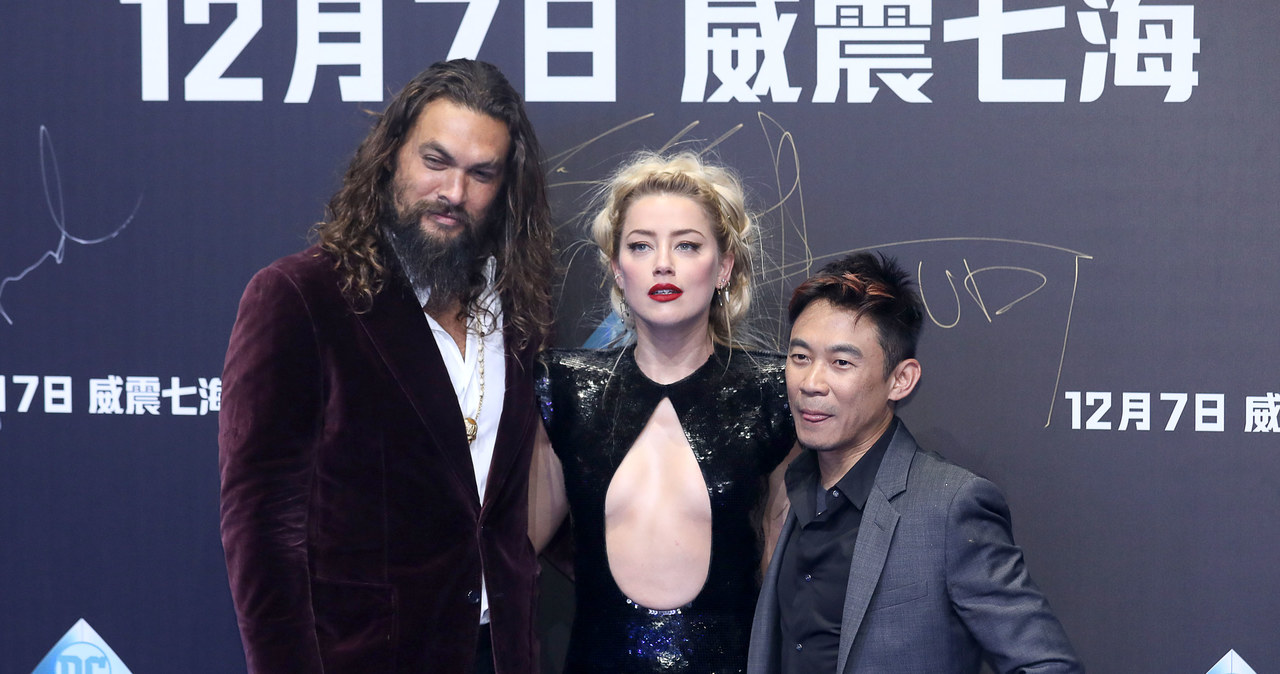 W swoich zeznaniach Amber Heard ujawniła, że mimo wcześniejszych zapewnień producentów filmu "Aquaman", jej rola stała pod dużym znakiem zapytania i wielce prawdopodobne było wykluczenie jej z obsady. Aktorka dodała, że z całych sił musiała walczyć o filmową Mery, co nie miałoby szans powodzenia, gdyby nie wstawiennictwo Jasona Momoa i reżysera Jamesa Wana.