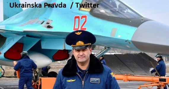Nad Ukrainą zginął rosyjski generał major rezerwy Kanamat Botaszew, którego samolot zestrzeliły w niedzielę ukraińskie siły obrony przeciwlotniczej - podał portal BBC News. To najwyższy rangą pilot wojskowy, który zginął na wojnie z Ukrainą.