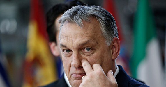 ​Rząd Węgier ogłosił wprowadzenie w kraju stanu zagrożenia w związku z rosyjską inwazją na Ukrainę. Premier Viktor Orban przekazał, że konflikt stanowi problem m.in. dla dostaw energii, w związki z czym władze potrzebują systemu szybkiego reagowania.