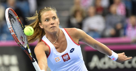 Alicja Rosolska i Nowozelandka Erin Routliffe oraz Łukasz Kubot i Francuz Edouard Roger-Vasselin awansowali do drugiej rundy gry podwójnej w wielkoszlemowym turnieju tenisowym Rolanda Garrosa w Paryżu. Odpadły natomiast Katarzyna Piter i Hiszpanka Nuria Parrizas-Diaz.