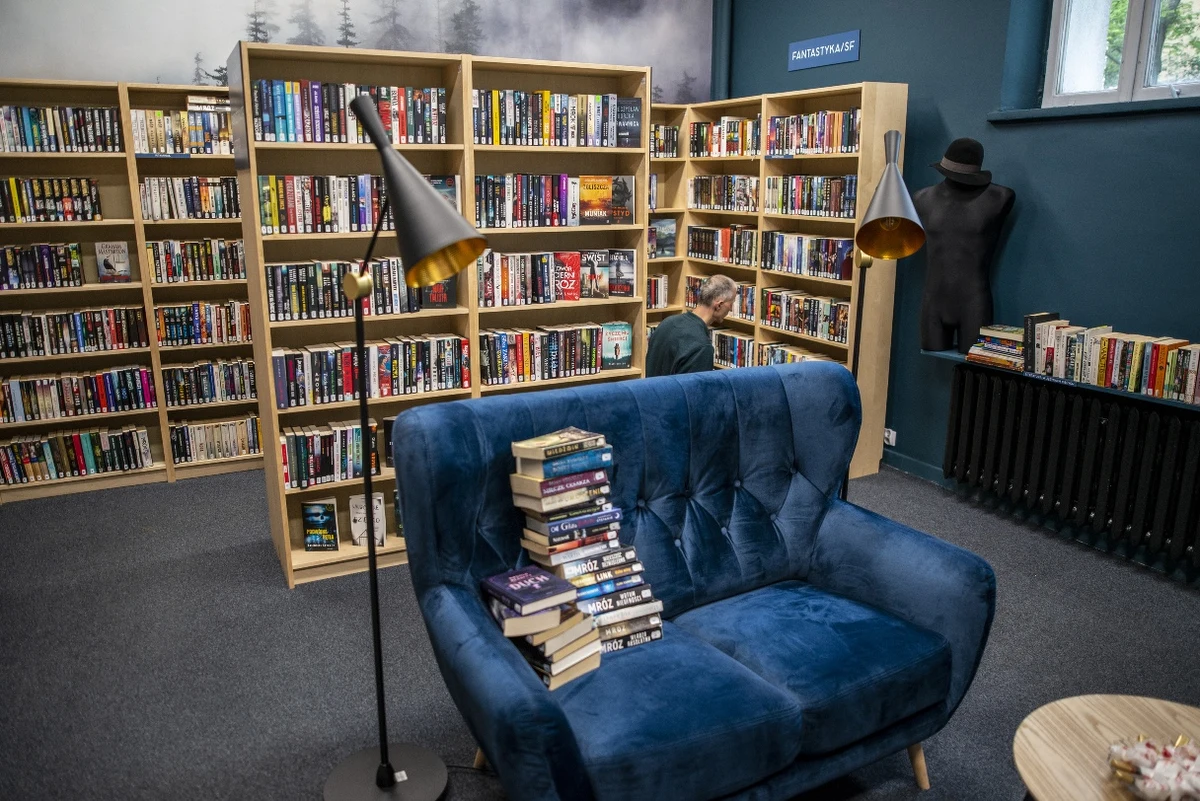 To jest TRAFiony pomysł - czyli nowa biblioteka w Łodzi. Dziś (25 maja) otworzyła swe podwoje świeżo wyremontowana Biblioteka TRAF przy ul. Cieszkowskiego. W sercu zielonego Polesia mieści się książnica, która jest w czołówce łódzkich bibliotek z największą liczbą czytelników.