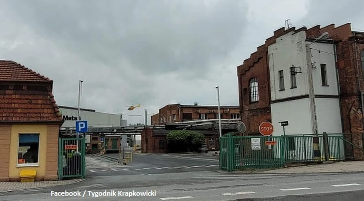 Do wybuchu doszło podczas wymiany pompy w Zakładach Papierniczych w Krapkowicach (woj. opolskie). W wyniku zdarzenia ciężko ranne zostały 3 osoby.