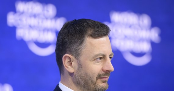 Premier Słowacji Eduard Heger powiedział na Światowym Forum Ekonomicznym w Davos, że jeśli Ukraina upadnie, to przyjdzie kolej na jego kraj. Uznał, że kompromisy zawierane z rosyjskim przywódcą Władimirem Putinem spowodowały wojnę na Ukrainie - relacjonują słowackie media.
