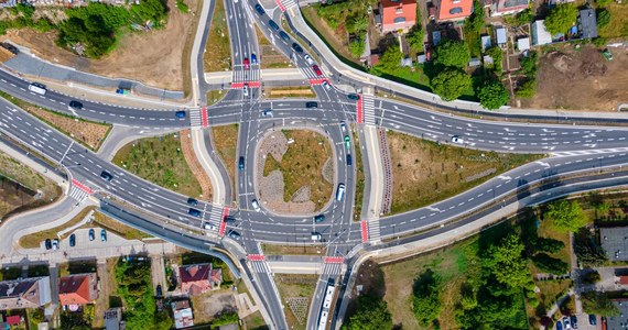 W najbliższy piątek, sobotę i niedzielę szykują się duże zmiany w organizacji ruchu w rejonie Węzła Granitowa w Szczecinie. Kierowcy muszą przygotować się na utrudnienia. 