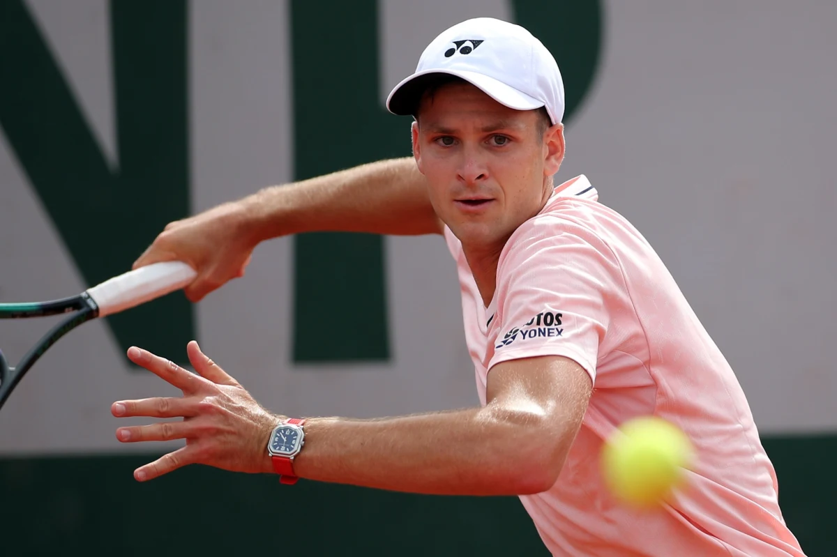 Hubert Hurkacz po raz pierwszy w karierze awansował do trzeciej rundy French Open. Polski tenisista w Paryżu wyeliminował dwóch Włochów - Giulio Zeppieriego i Marco Cecchinato. "Na pewno czuję się tu lepiej niż w poprzednich latach" - powiedział.